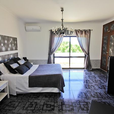 Suite Thing Hostel Lagos Luaran gambar